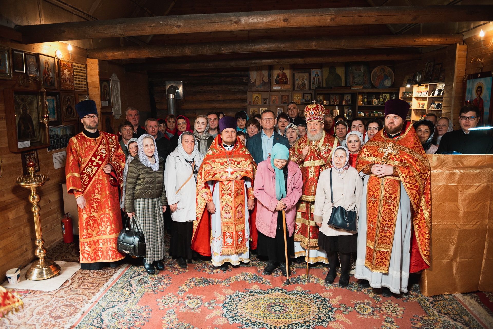 Престольный праздник в Иоанно-Богословском храме деревни Корпуса