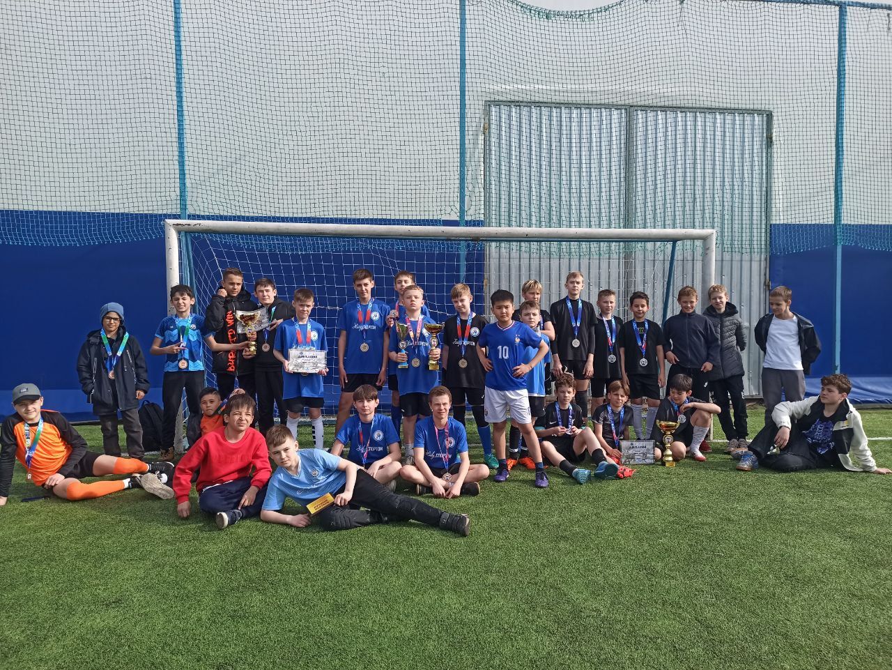 Турнир по мини-футболу в Медвежьих Озёрах