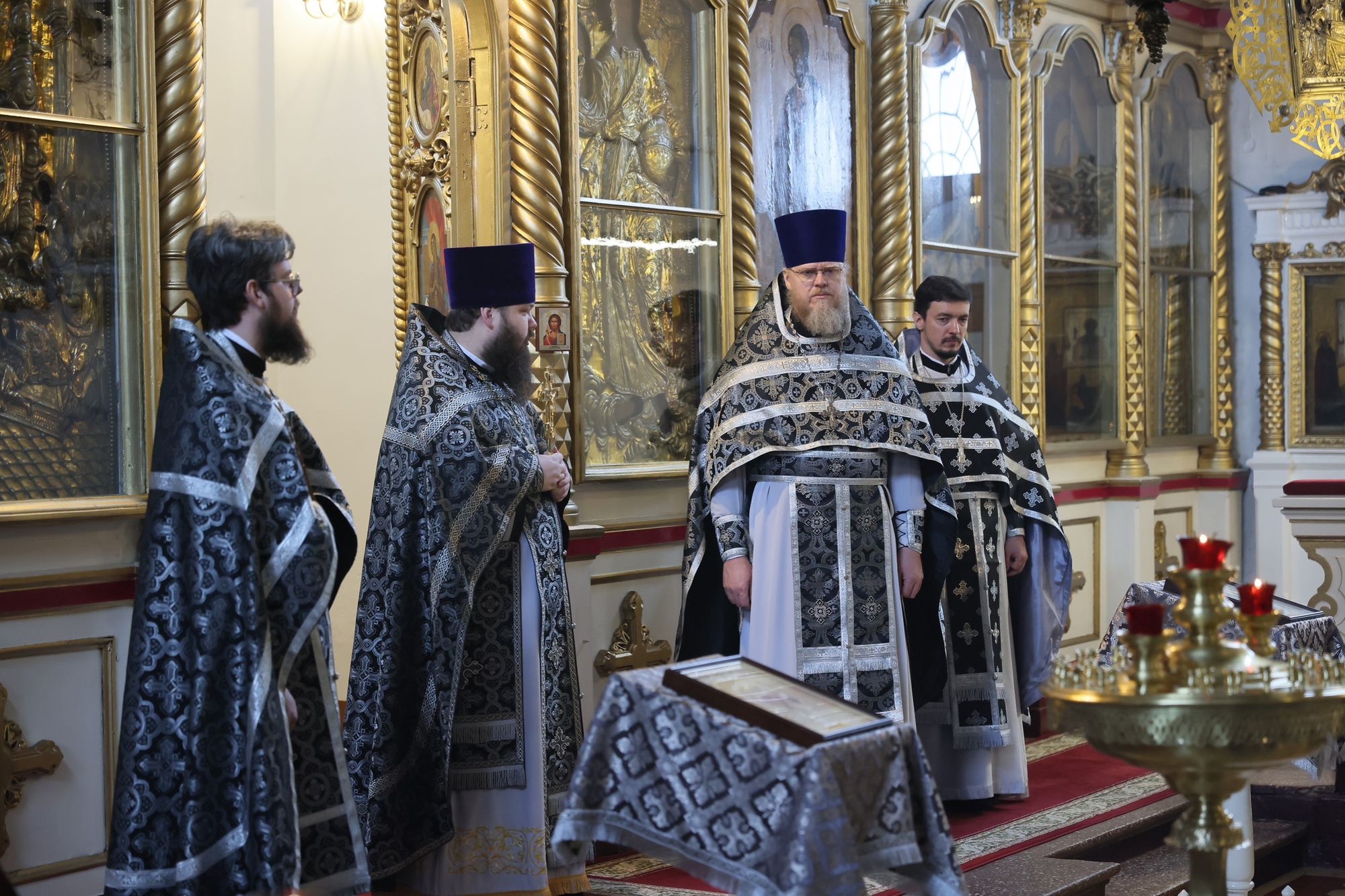 Литургия Преждеосвященных Даров в Никольском храме деревни Ново-Загарье