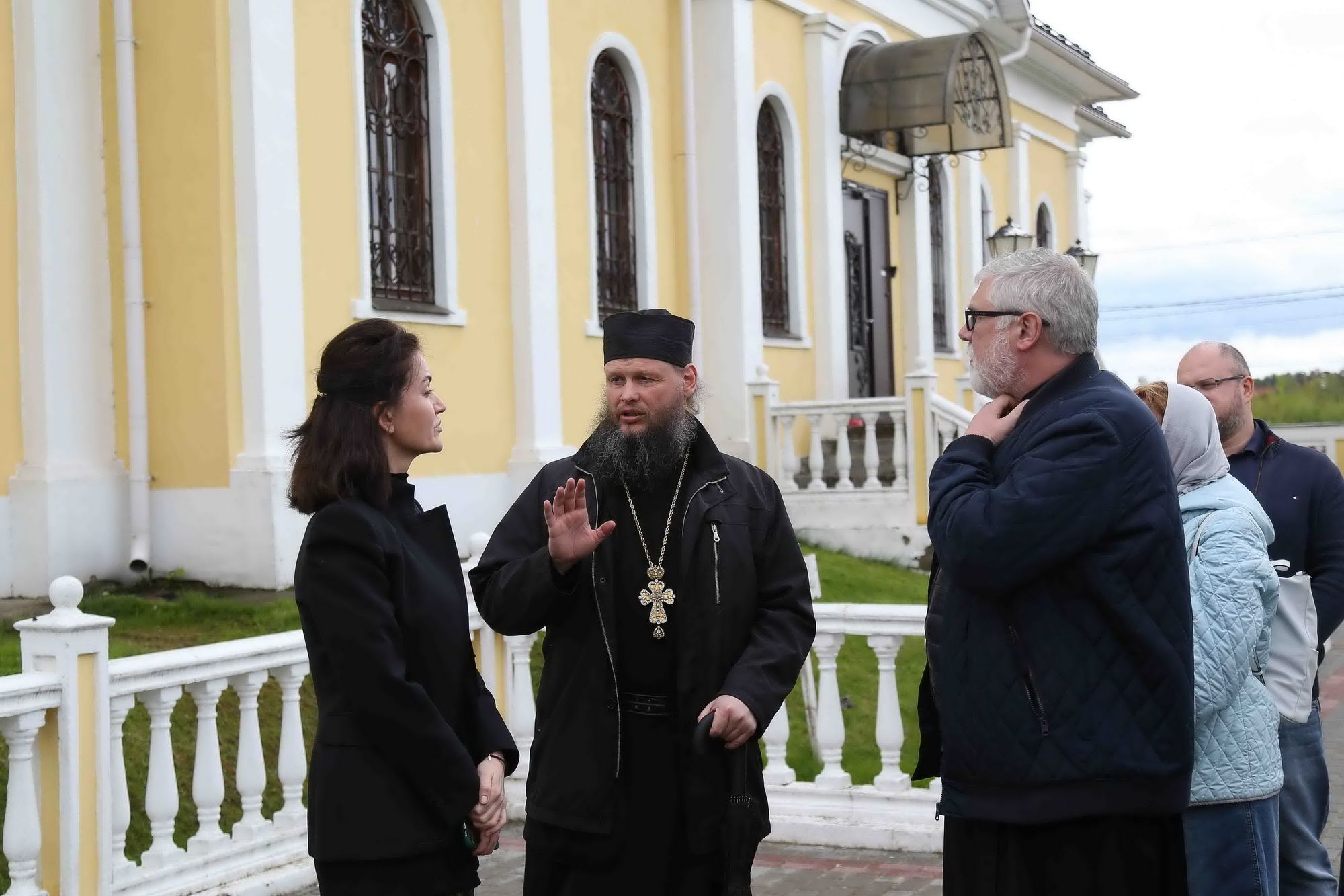 Визит заместителя министра культуры и туризма Московской области в Покровский храм села Воскресенское