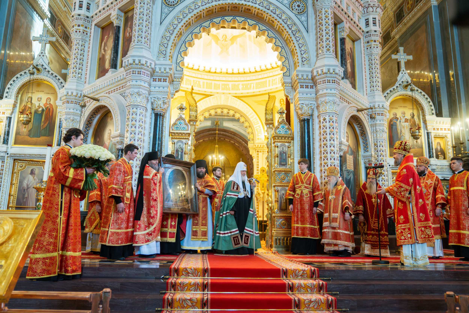 Патриаршее богослужение в Храме Христа Спасителя