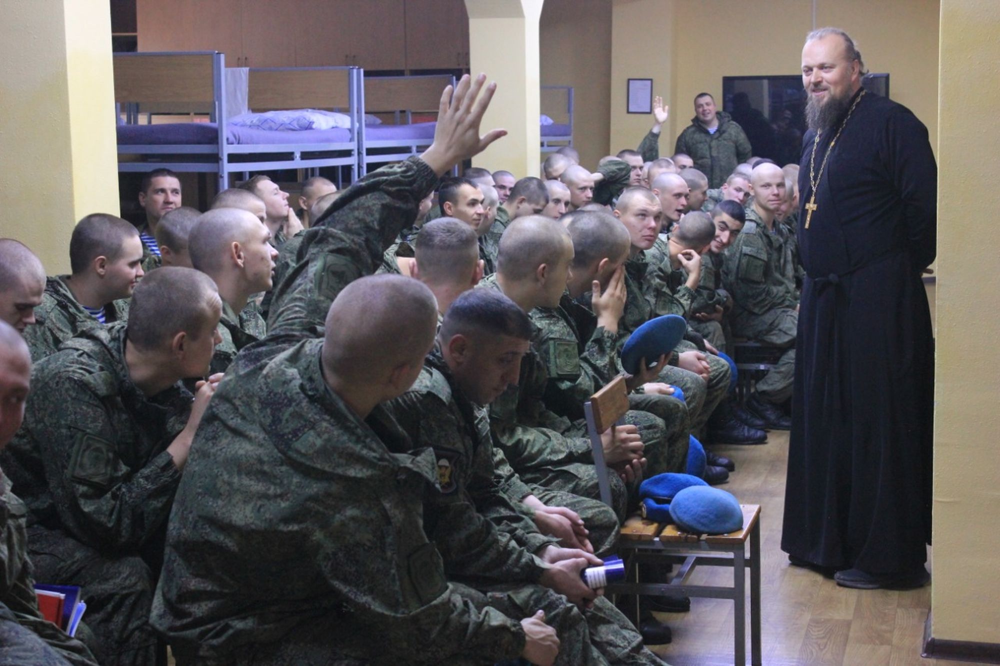 Беседа в военной части воздушно-десантных войск г. Орехово-Зуева