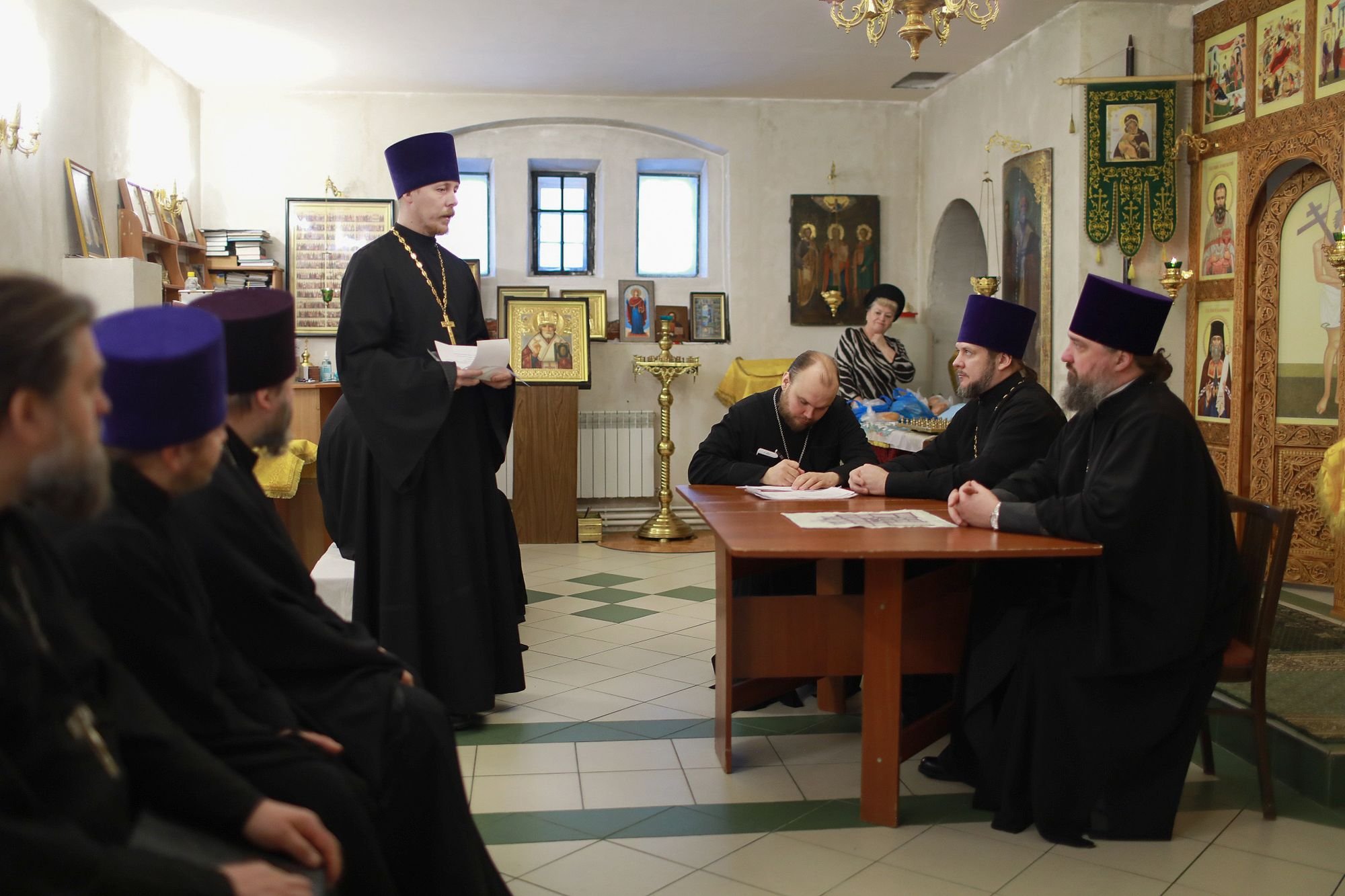 Встреча в Серафимовском храме села Федино