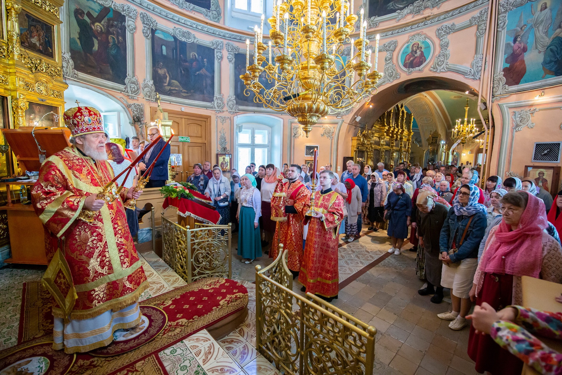 Архиерейское богослужение в Покровском храме г. Щёлково 