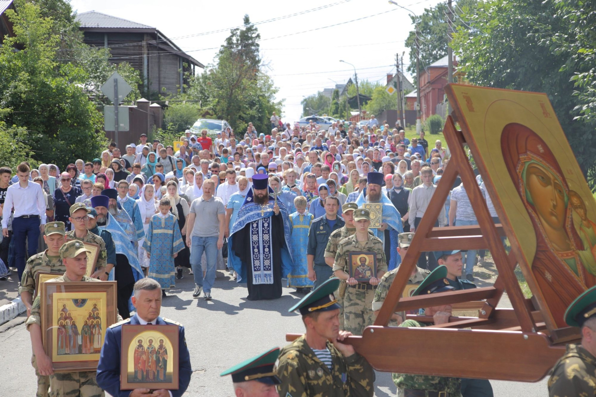 День памяти Казанской иконы Божией Матери в Павловском Посаде