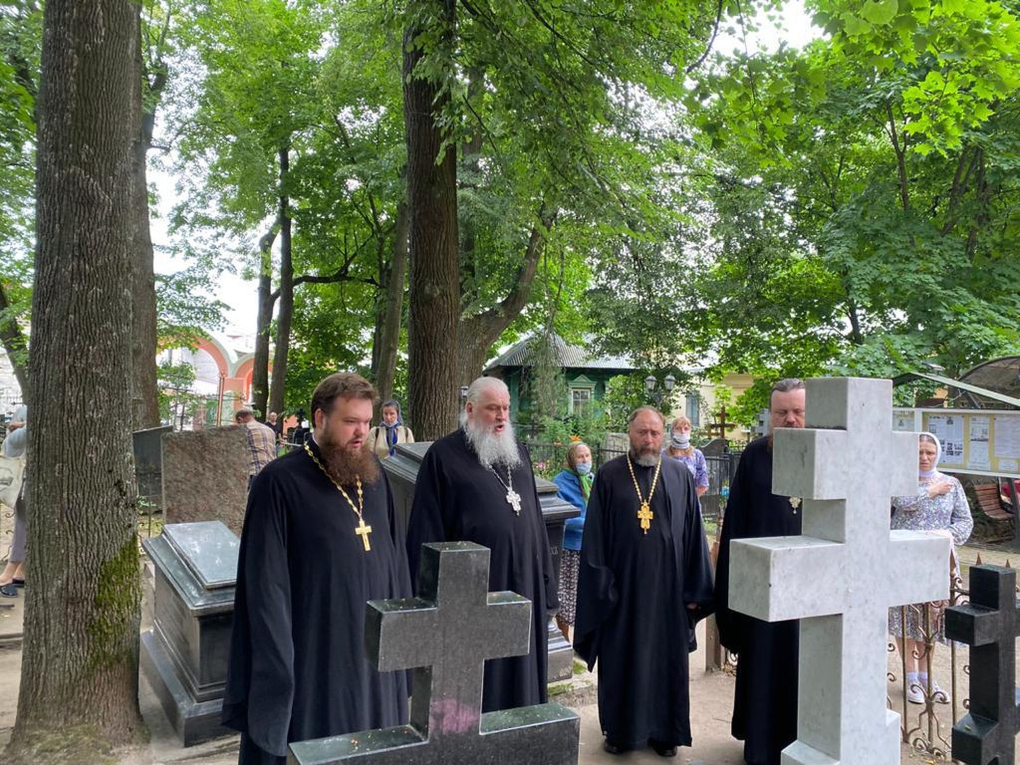 День памяти святителя Тихона Амафунтского в Христорождественском храме села Заозерье