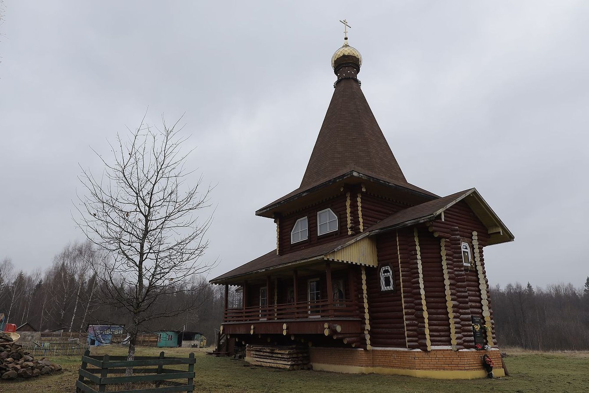 Престольный праздник в храме священномученика Николая Архангельского деревни Часовня
