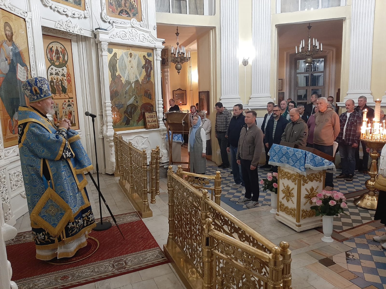 Архиерейское богослужение в Преображенском кафедральном соборе Балашихи