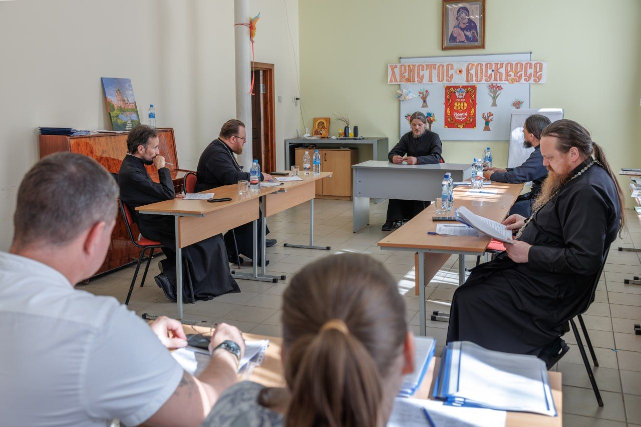 Защита выпускных квалификационных работ слушателями Миссионерско-катехизаторских курсов