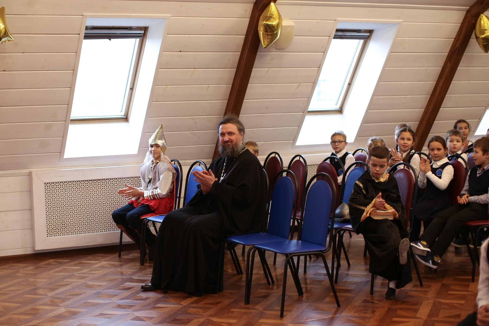 Мероприятие, посвященное святому благоверному князю Александру Невскому, в православной гимназии Ногинска