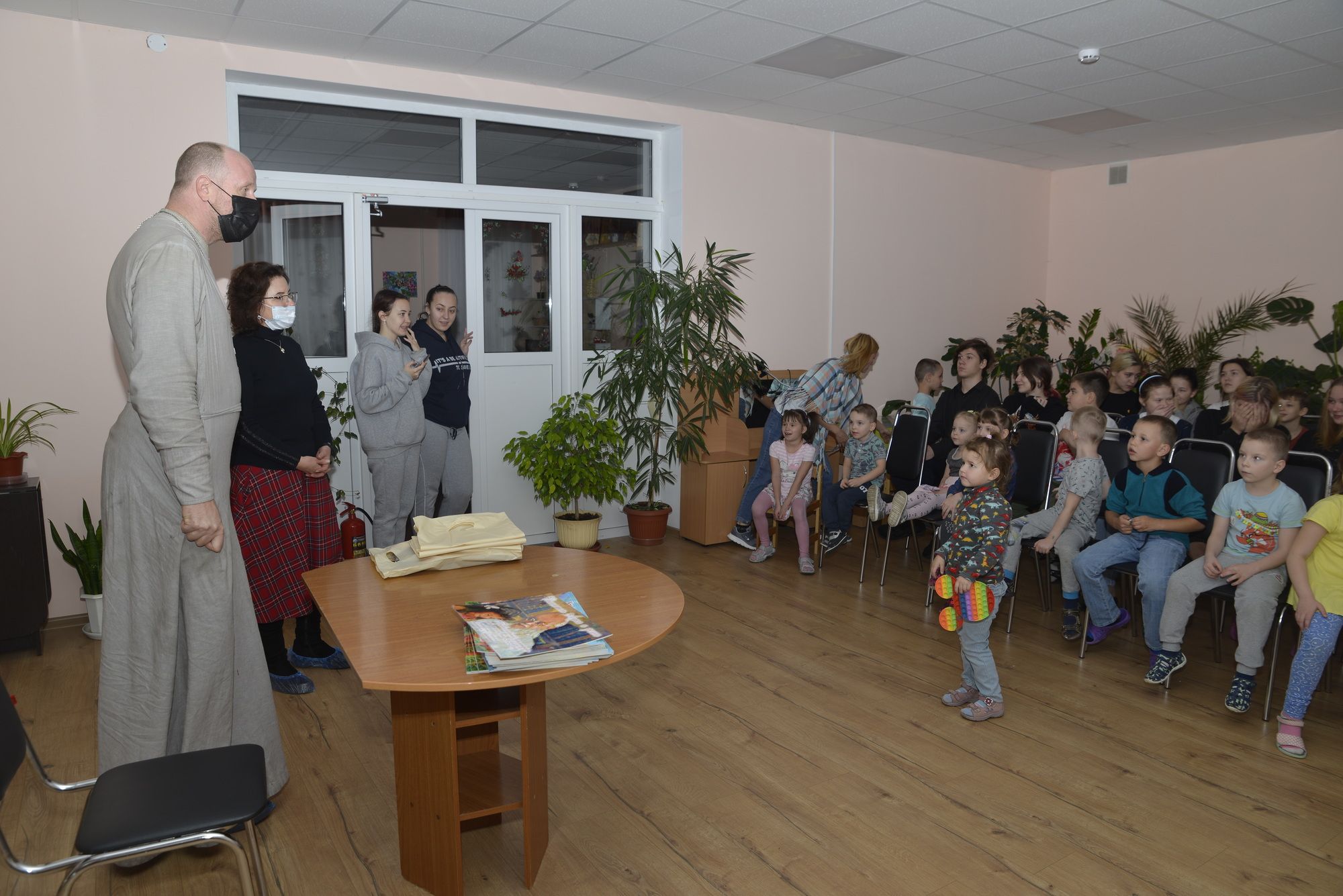 «Согреем детские сердца» в Лосино-Петровском благочинии