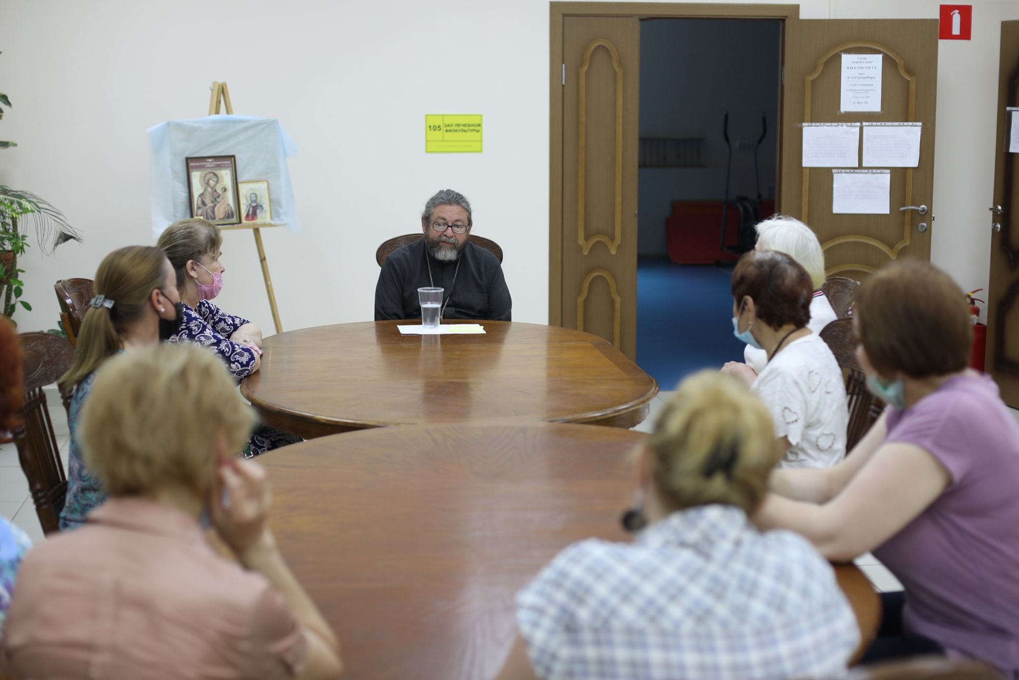 Встреча со священником в управлении социальной защиты населения Богородского городского округа