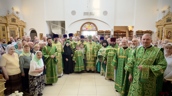 Архиерейское богослужение в Александро-Невском храме Балашихи