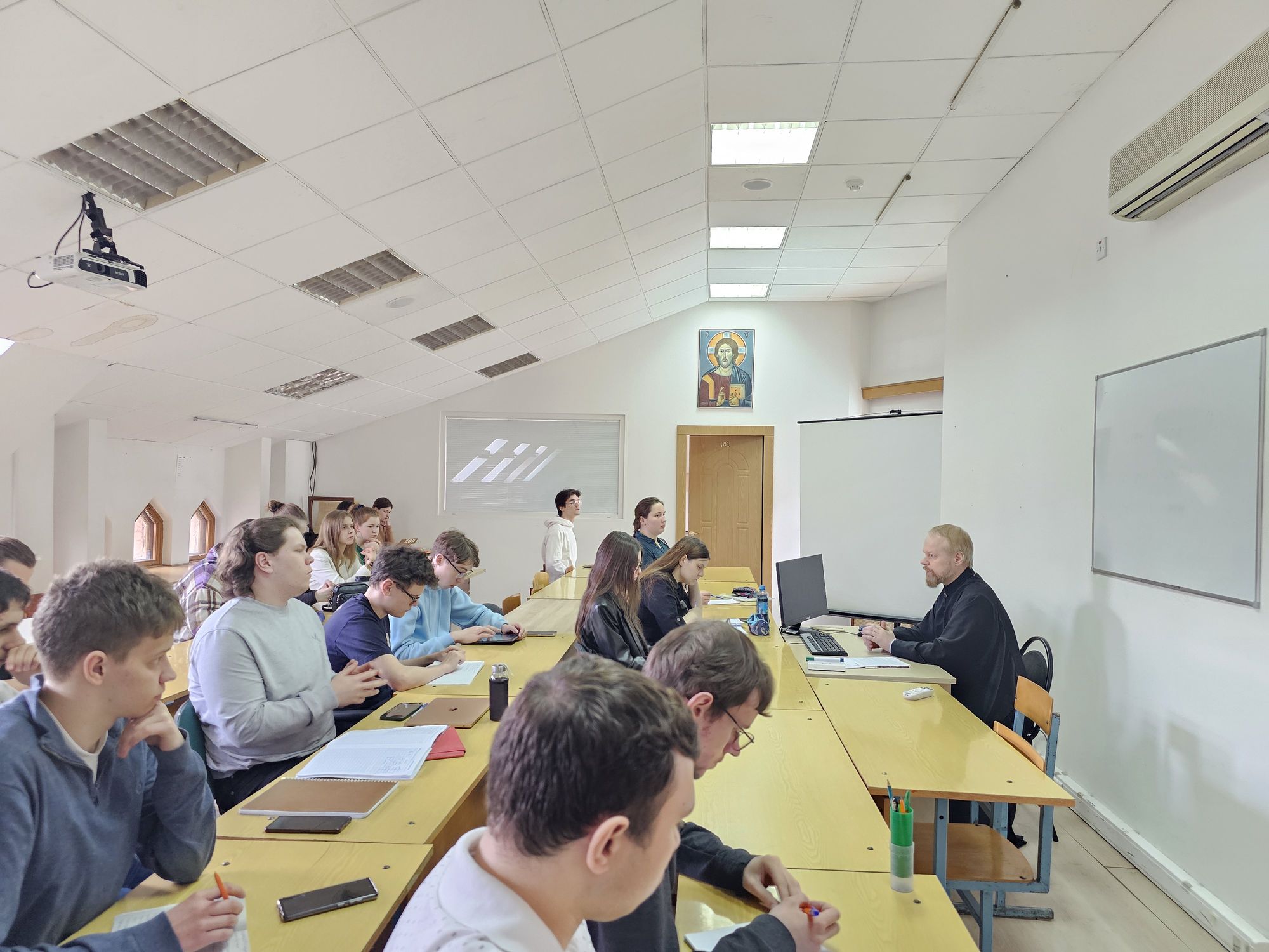 Открытая лекция в Российском Православном Университете