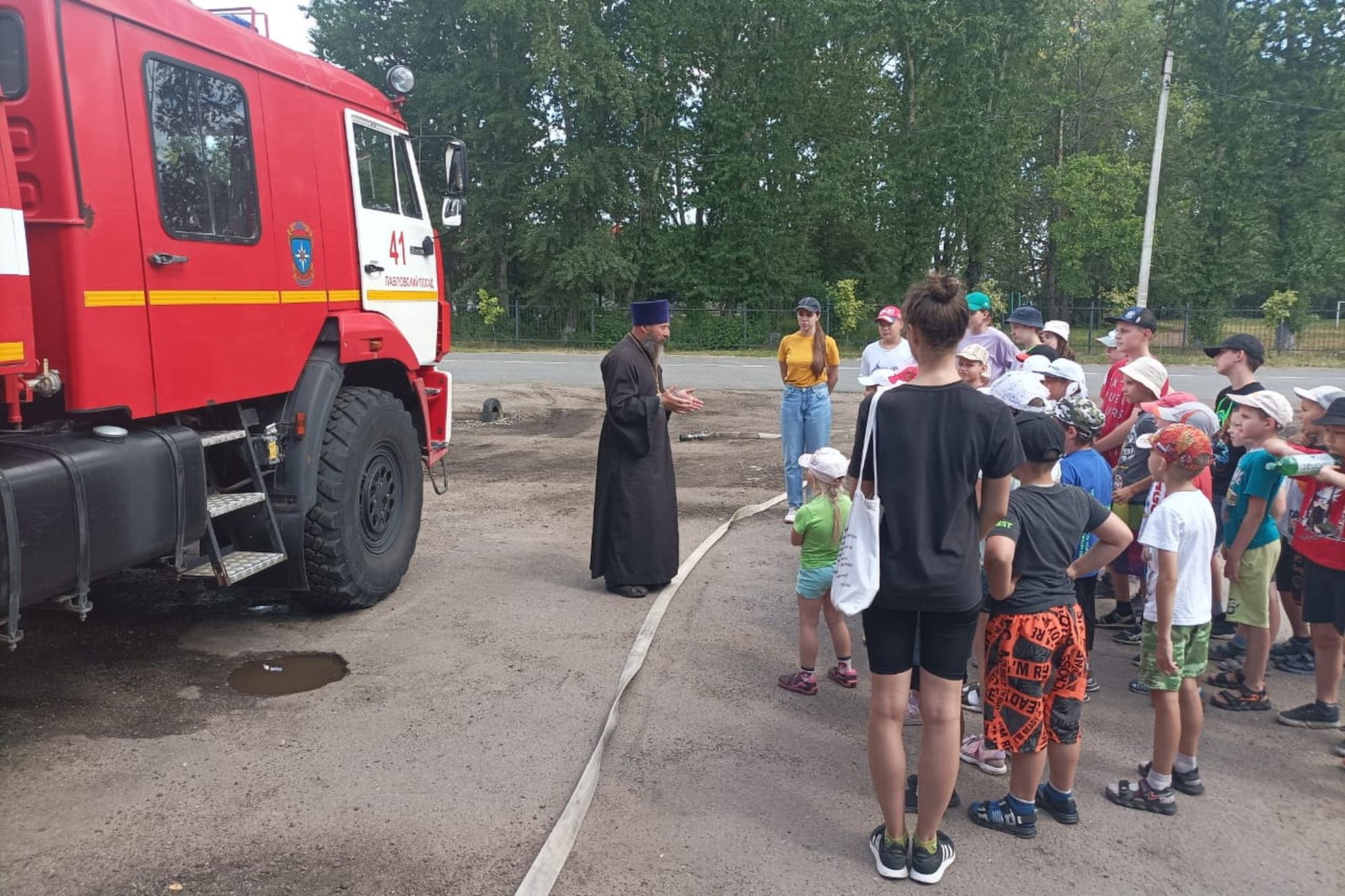 Духовно-нравственная беседа в пожарно-спасательном гарнизоне Павловского Посада
