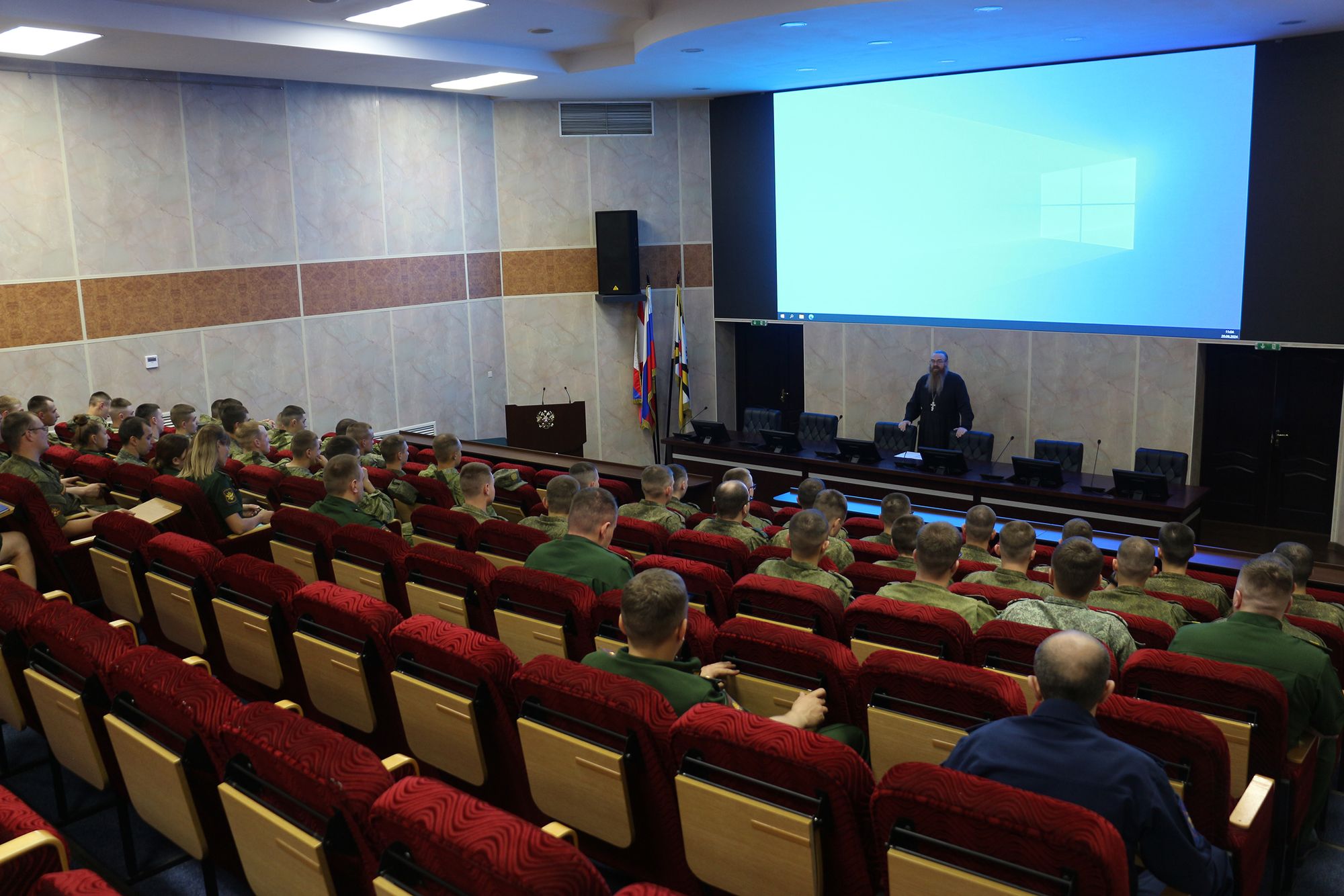 Духовная беседа с военнослужащими в щёлковской воинской части