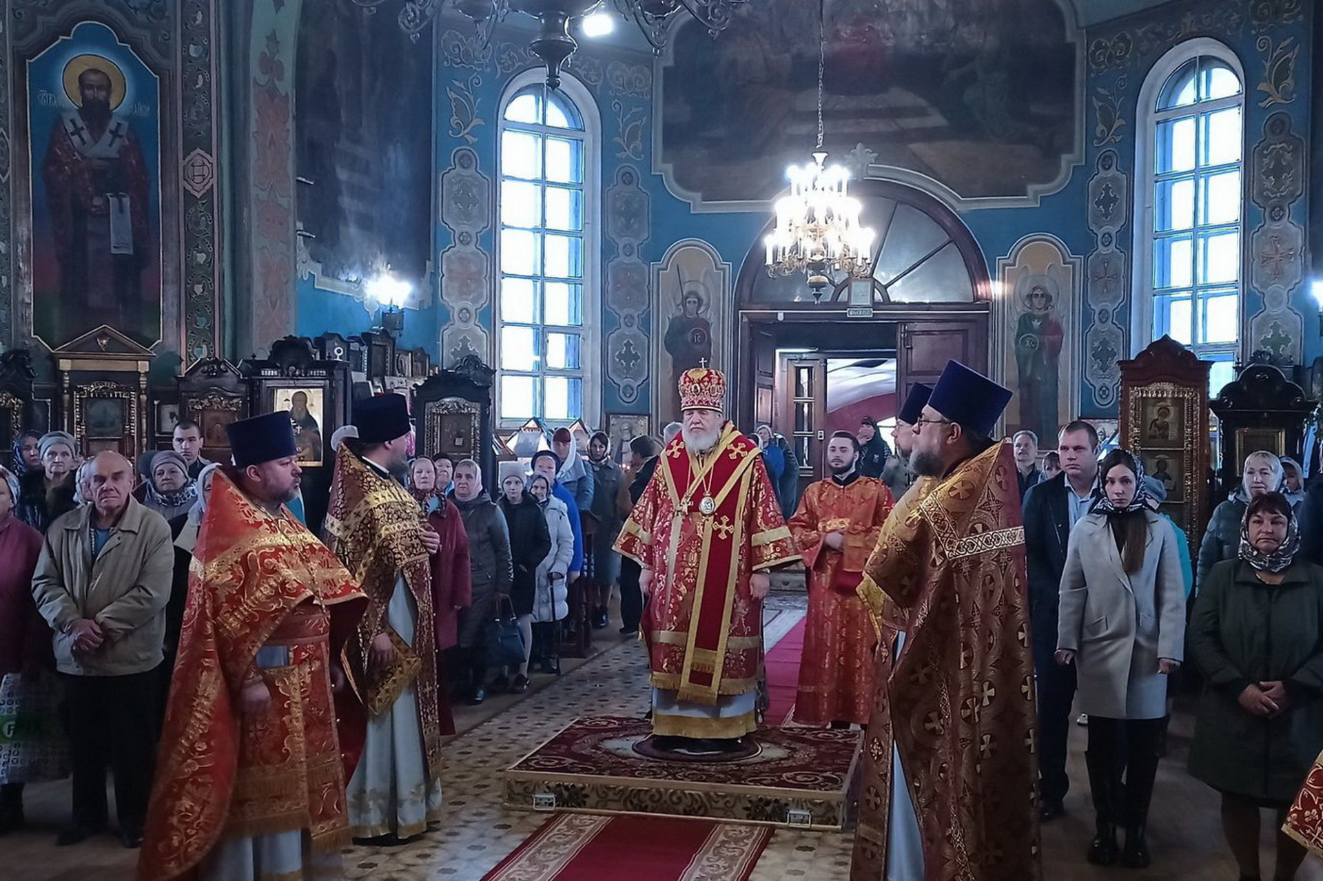 Престольный праздник в Иоанно-Богословском храме г. Ликино-Дулёво 