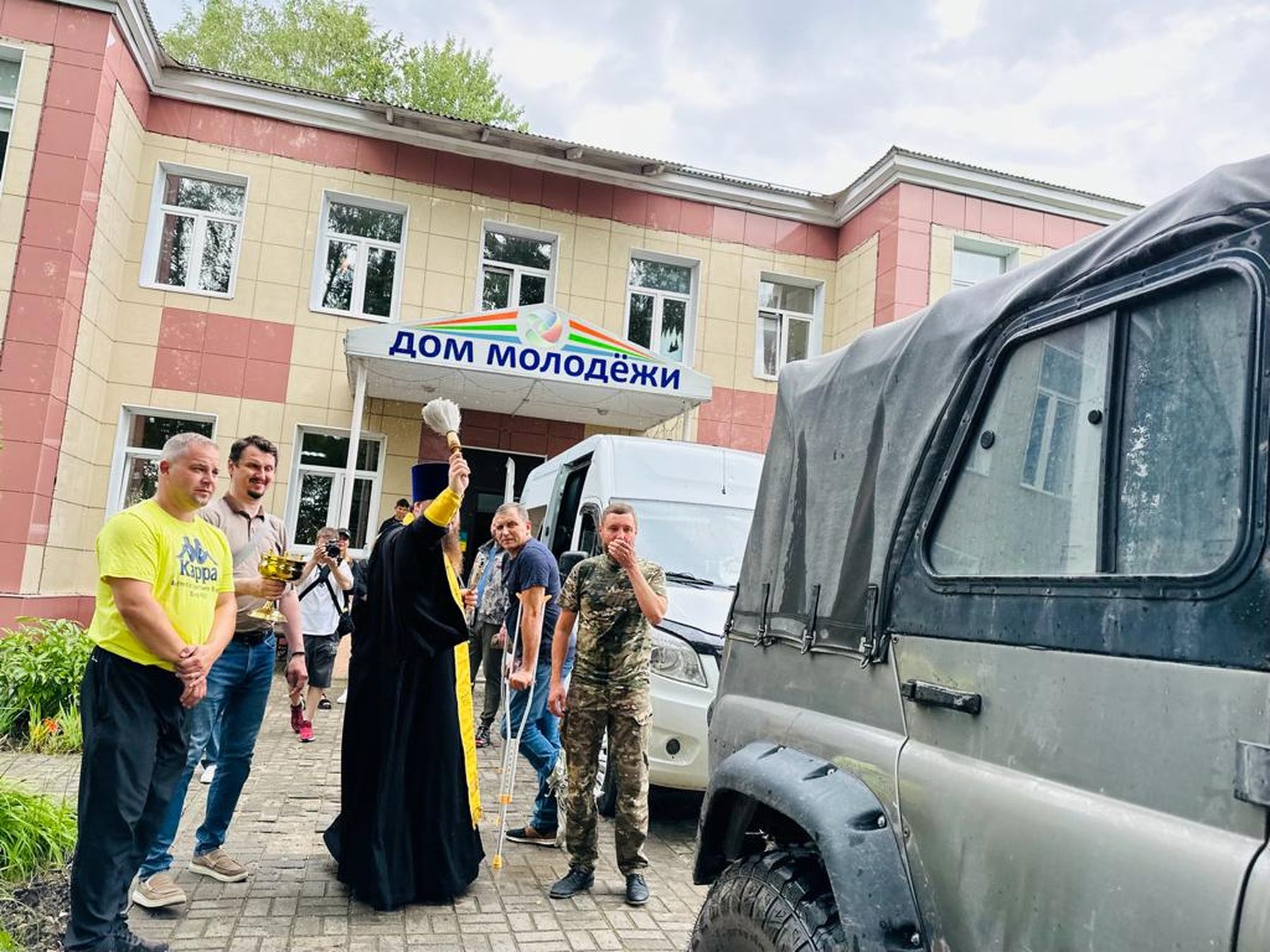 Молебен перед отправкой гуманитарного груза в Электрогорске