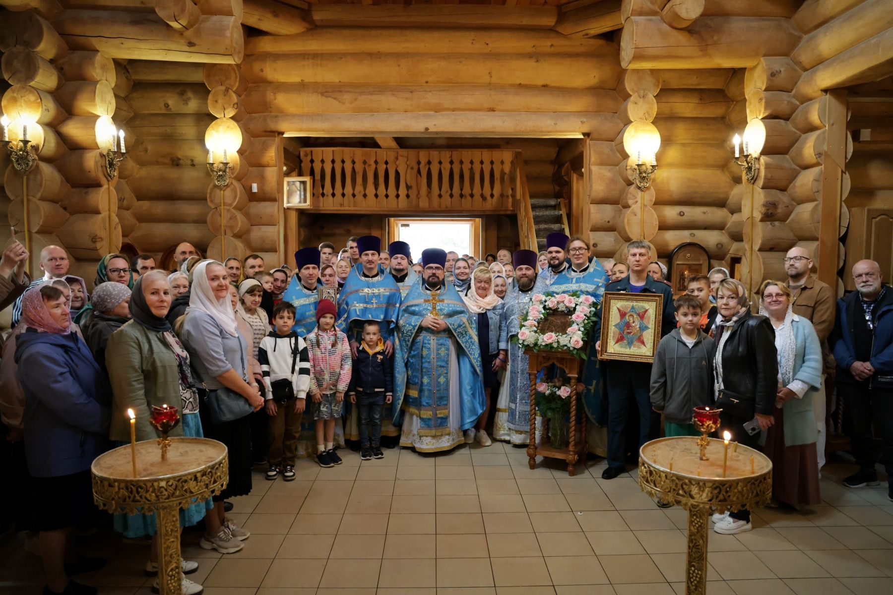 Престольный праздник в Неопалимовском храме Балашихи