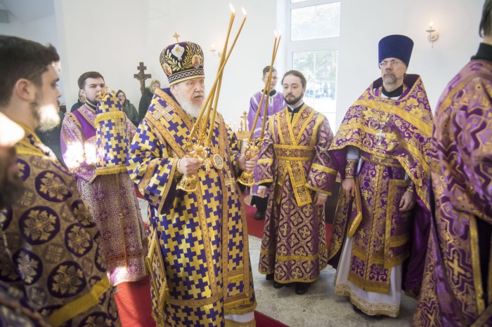 Архиерейское богослужение в Иоанно-Предтеченском храме г. Рошаль 