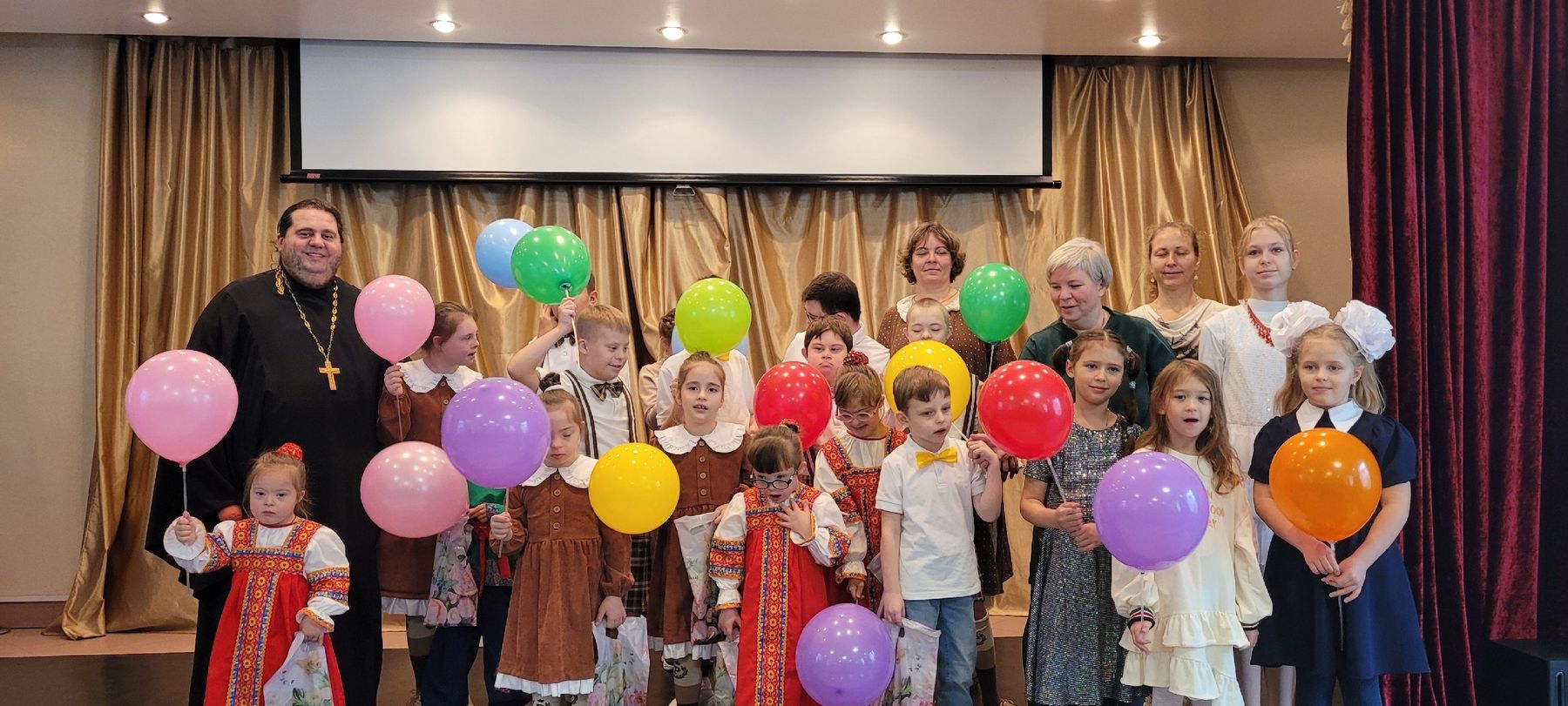 Акция «Согреем детские сердца» в Балашихинском благочинии