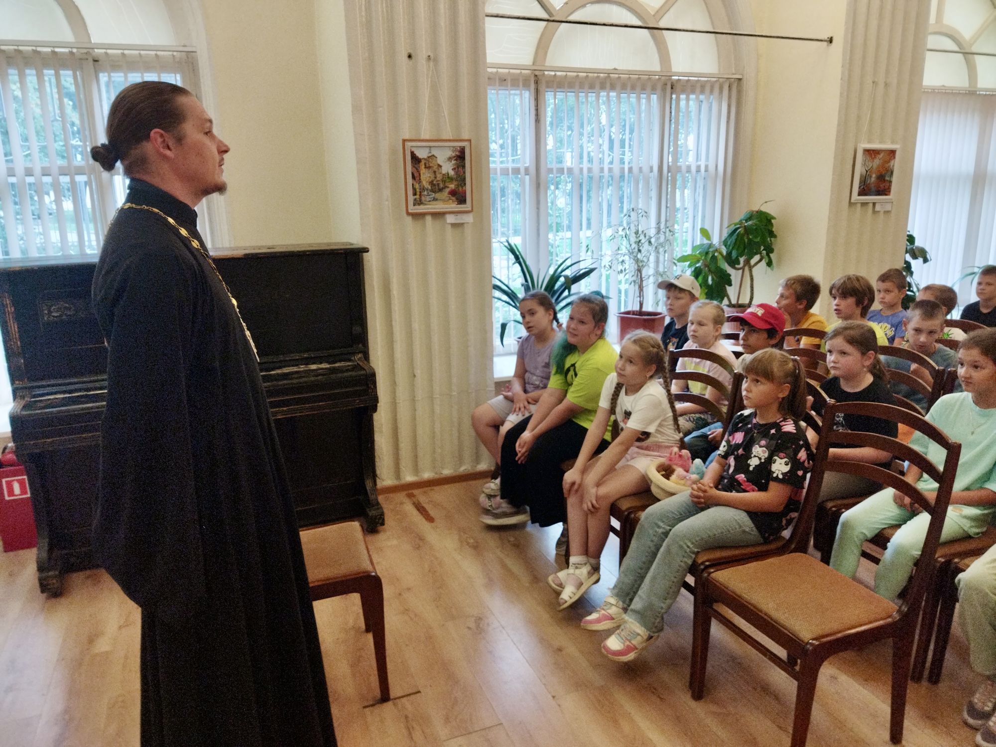 Беседа с детьми в культурном центре города Фрязино