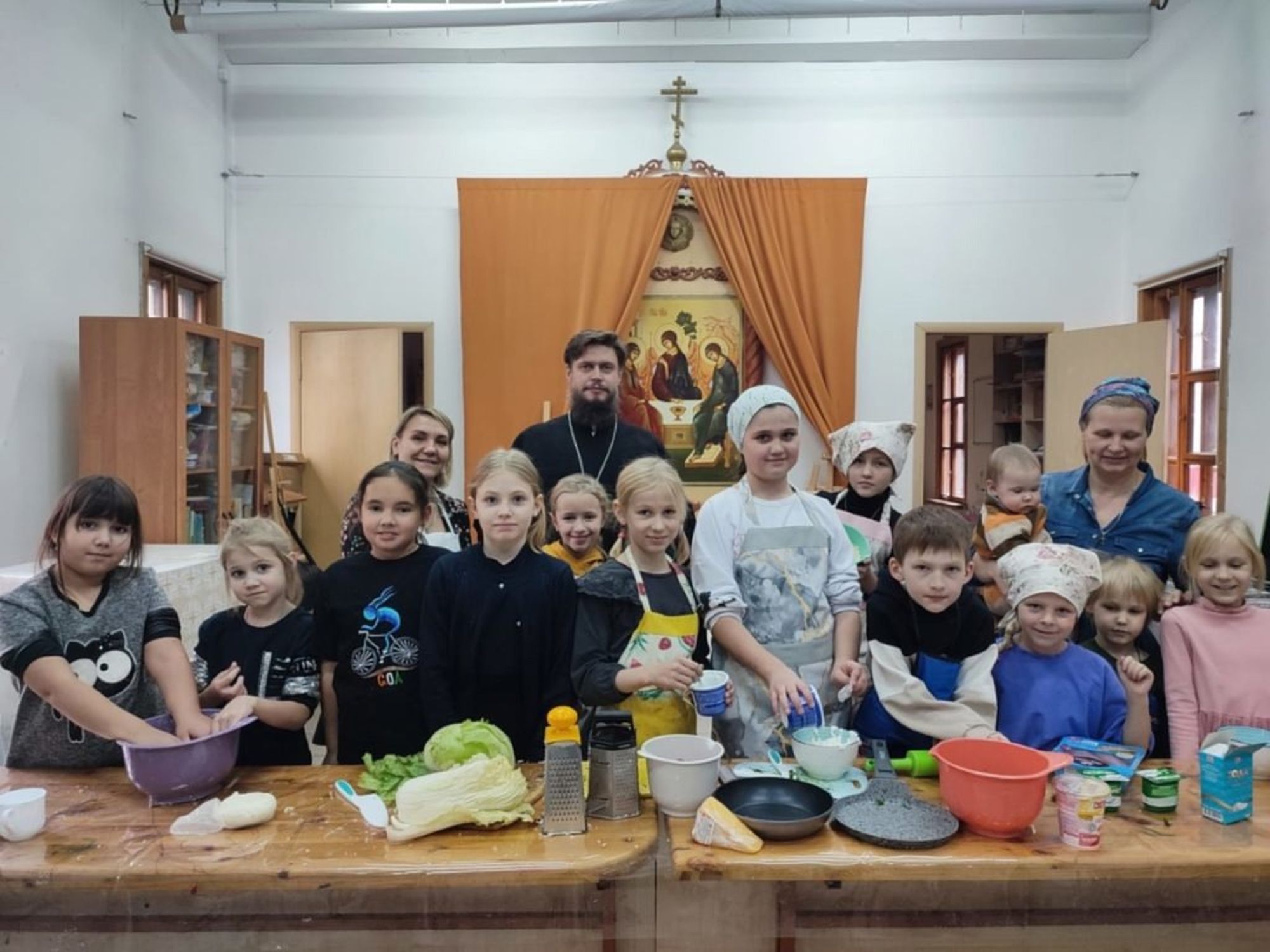 Акция «Согреем детские сердца» в Балашихинском благочинии