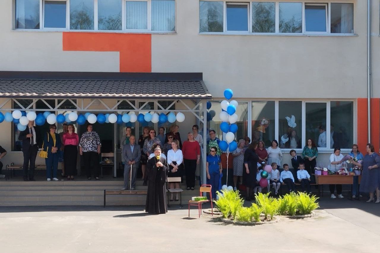 «Последний звонок» в школах Лосино-Петровского благочиния