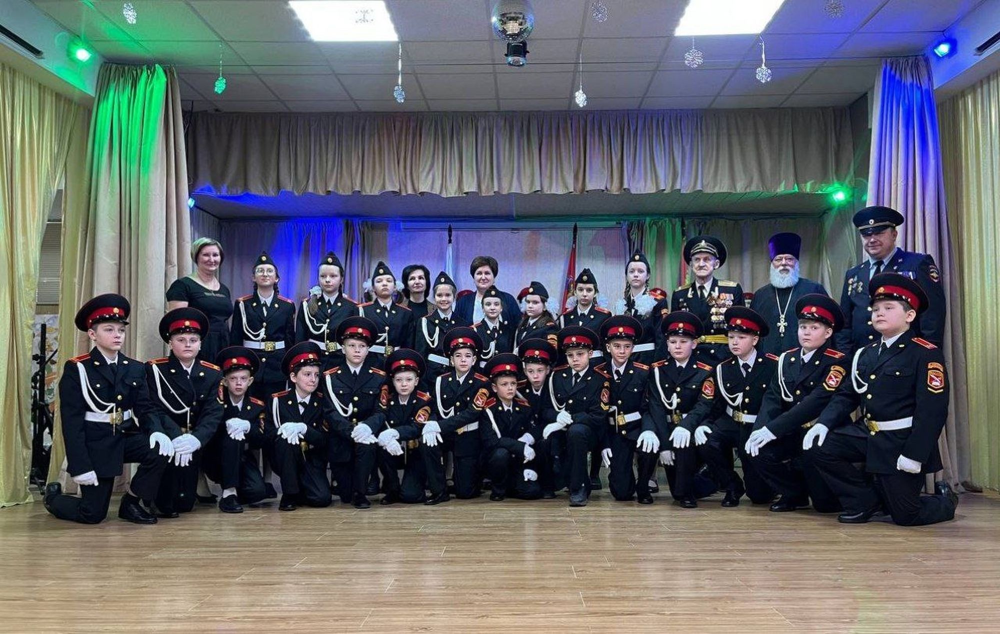 Посвящение в кадеты в средней школе №11 Павловского Посада