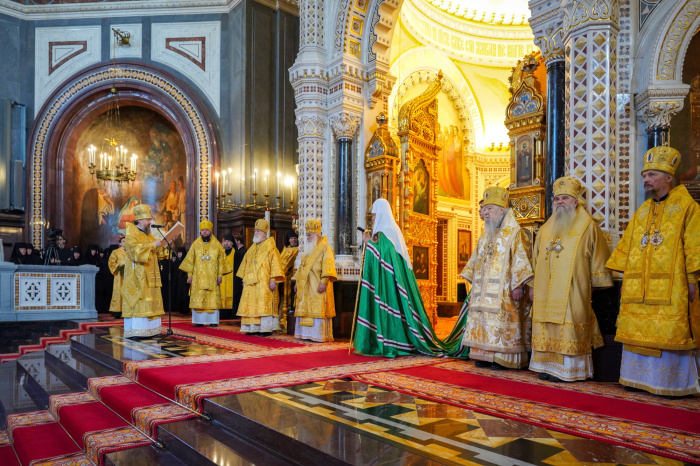 Патриаршее богослужение в Храме Христа Спасителя