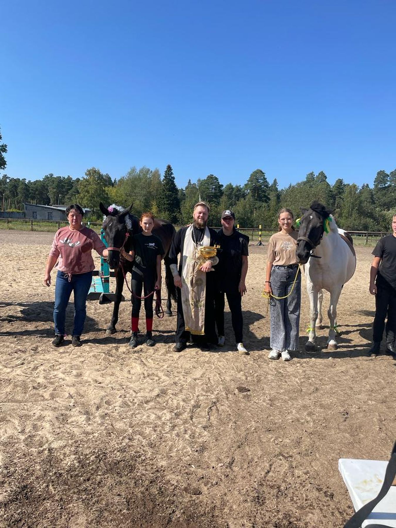 Молебен о сохранении творения Божия в Орехово-Зуевских конноспортивных клубах