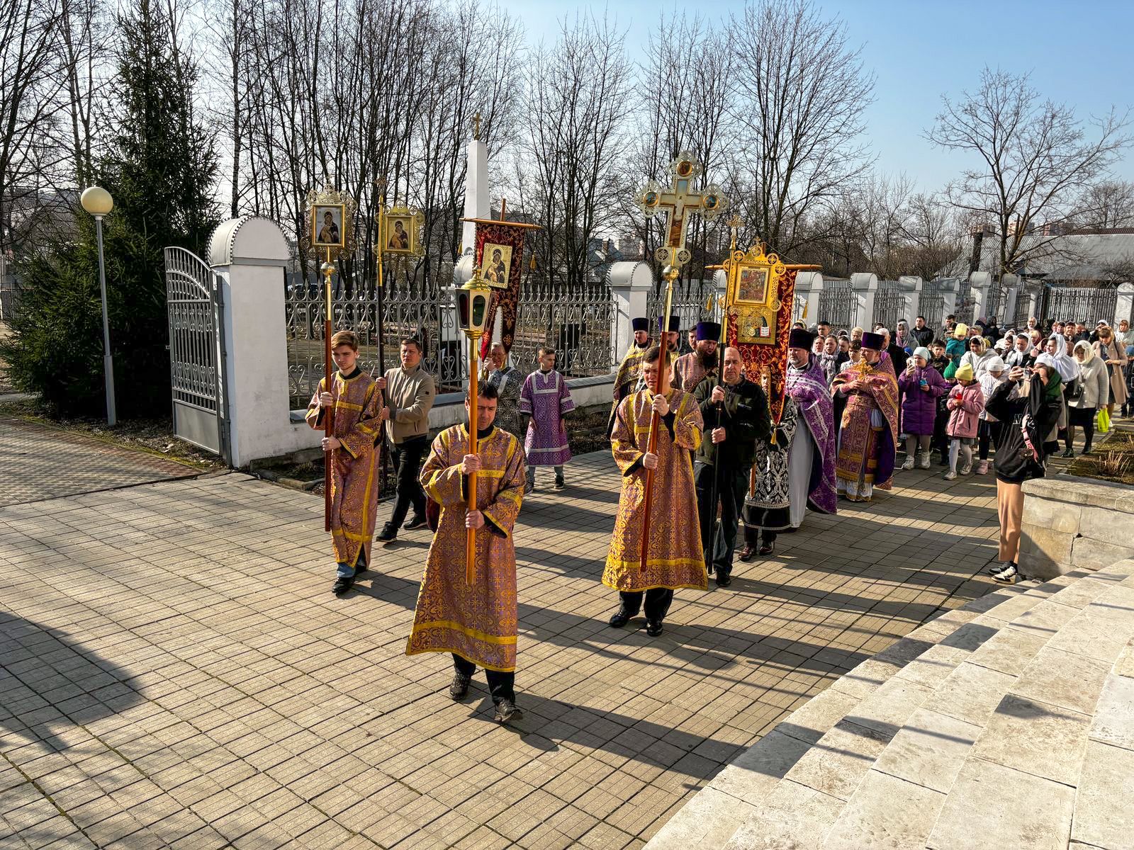 День памяти святителя Серапиона в Покровском храме Балашихи