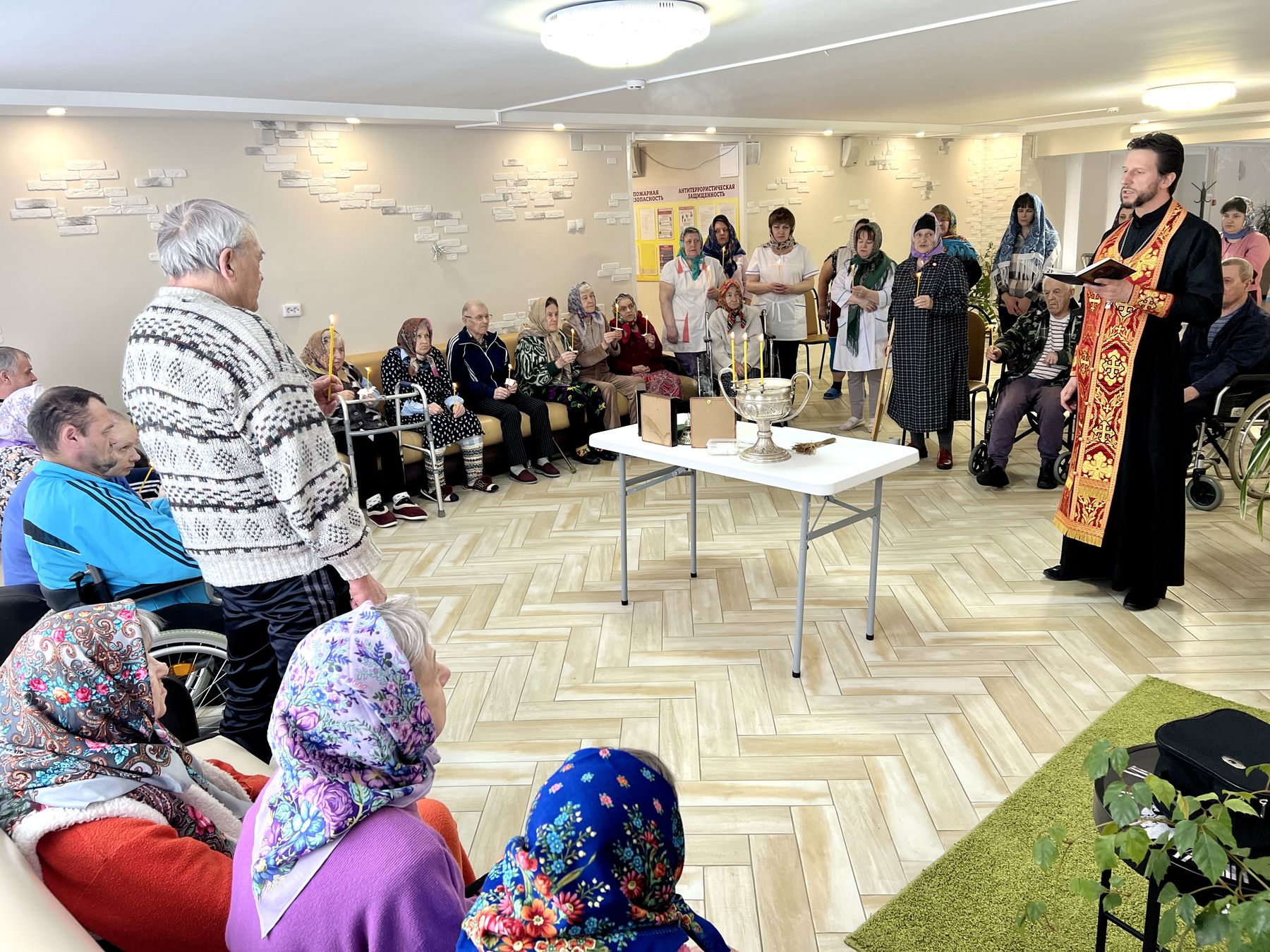 Освящение дома-интерната в Ильинском Погосте