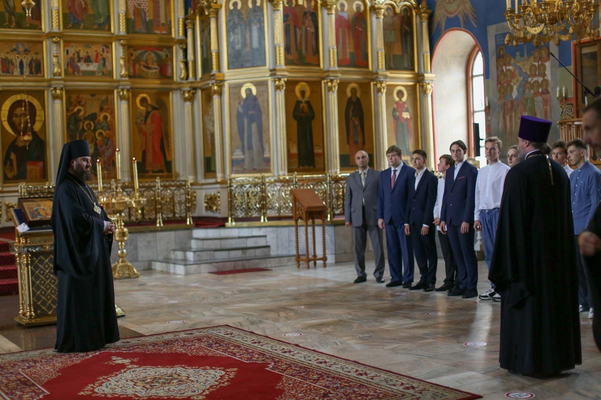 Вручение аттестатов православным гимназистам в Ногинске