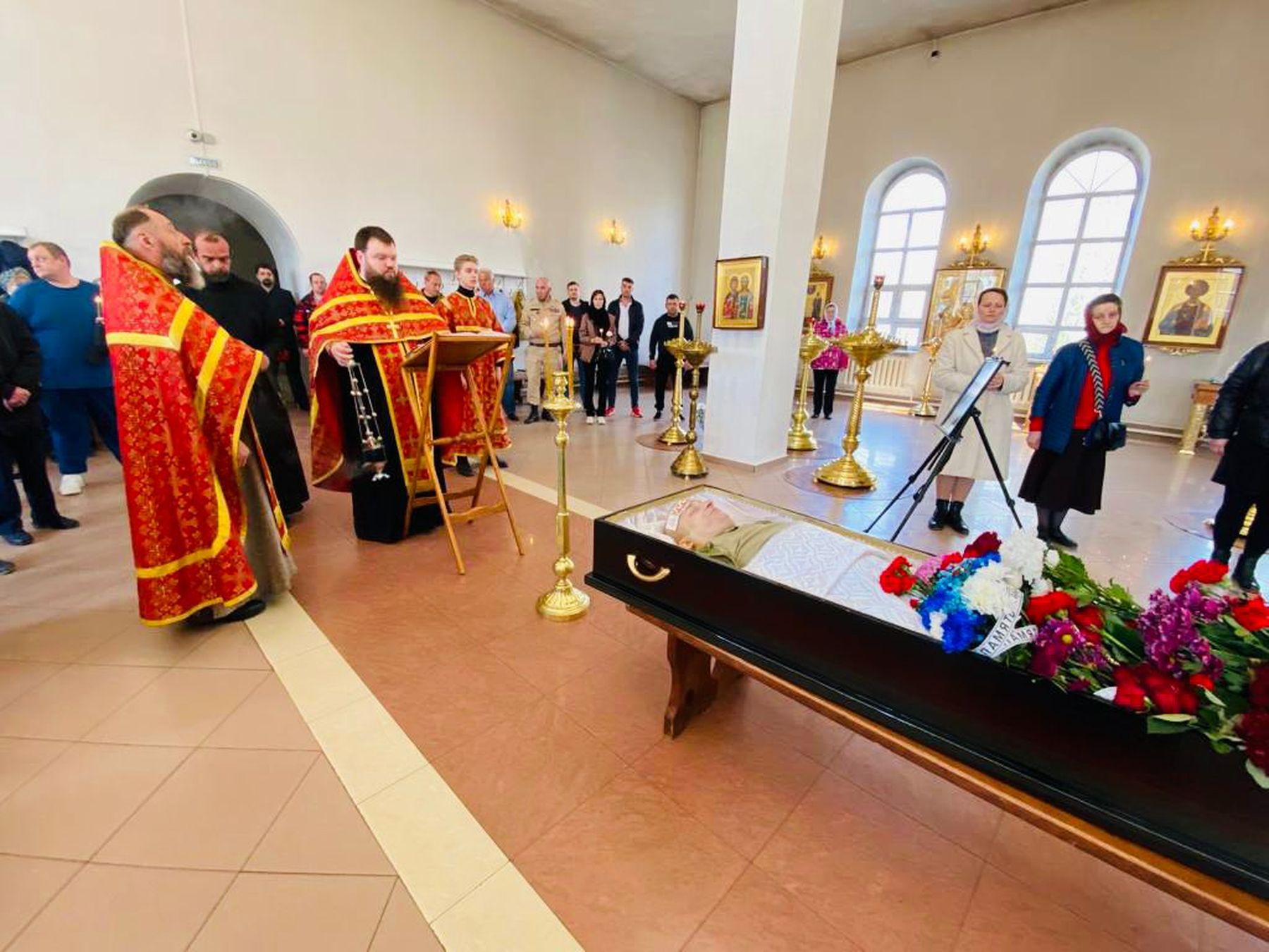 Отпевание воина, погибшего на поле брани в зоне СВО, в Павловском Посаде