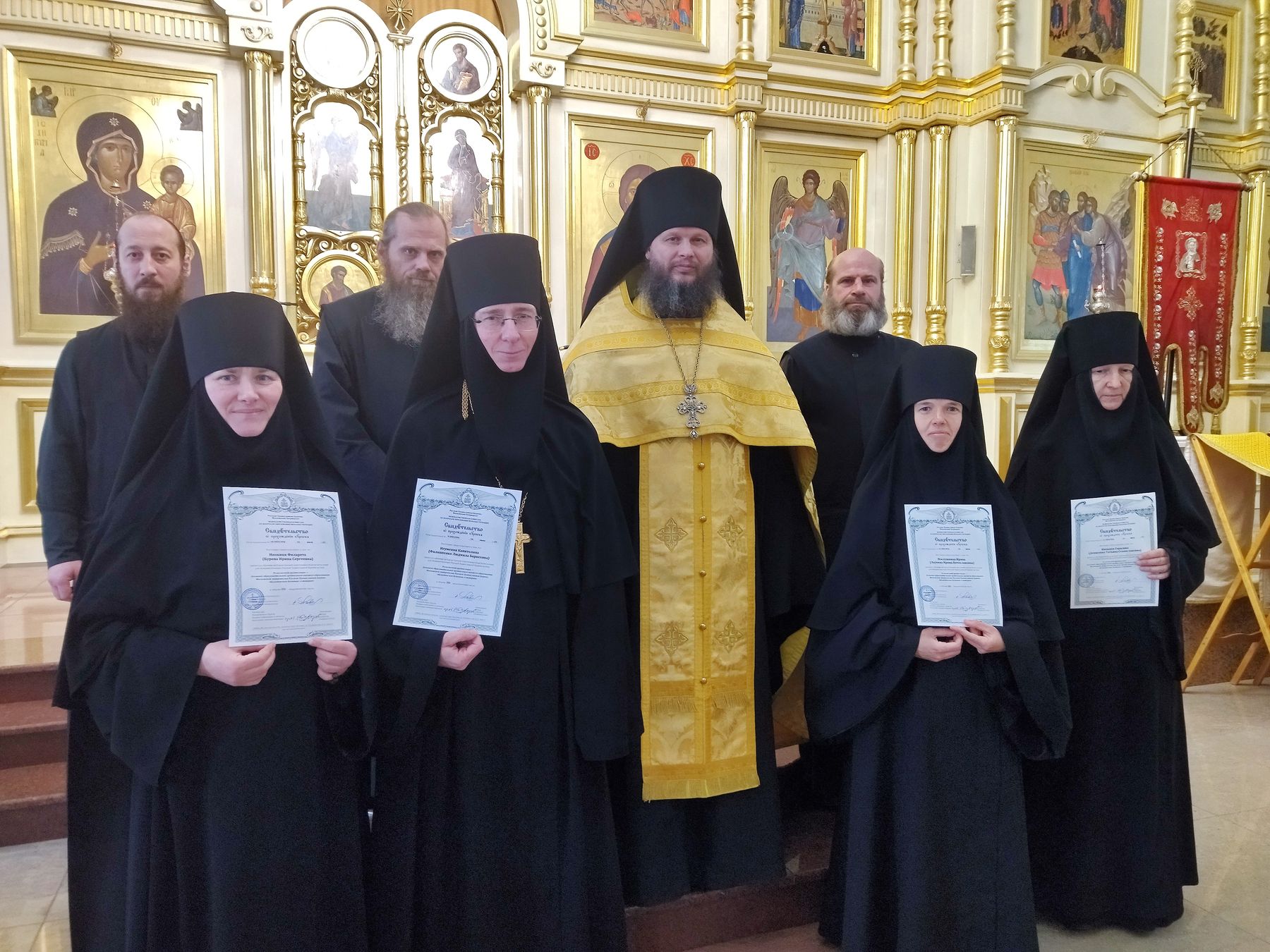 Выпускной на Курсах для монашествующих в Балашихинской епархии