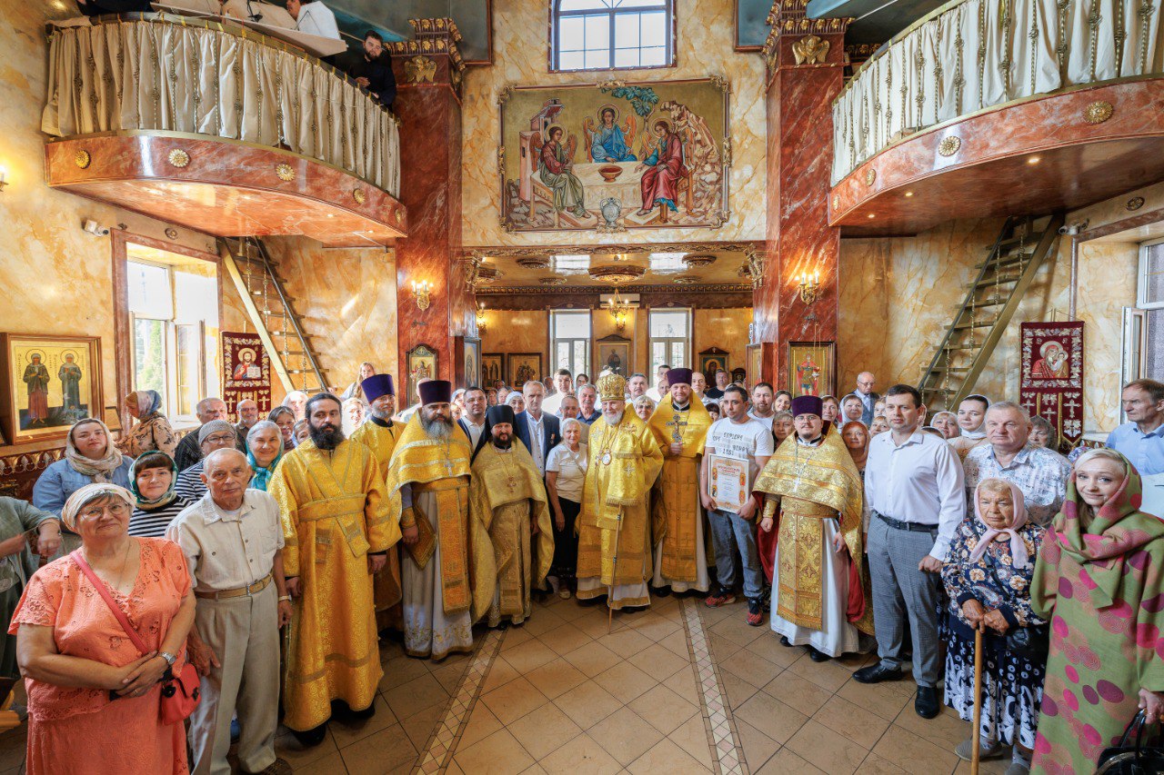 Архиерейское богослужение в Георгиевском храме Орехово-Зуева 