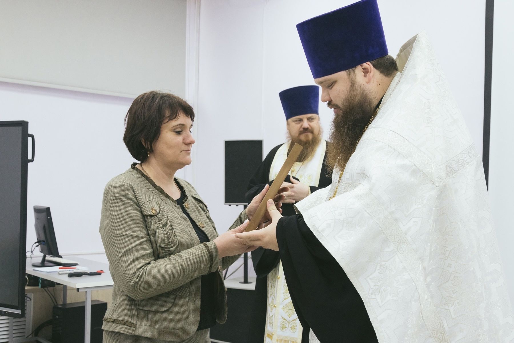 Освящение техникума в Павловском Посаде