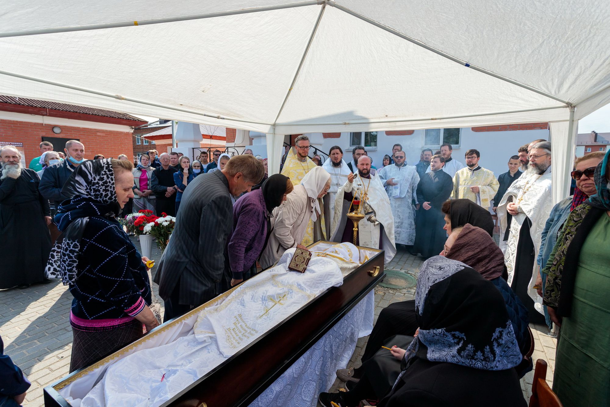 Отпевание протоиерея Олега Ляне