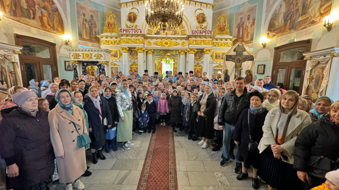 Престольный праздник в Покровском храме Балашихи