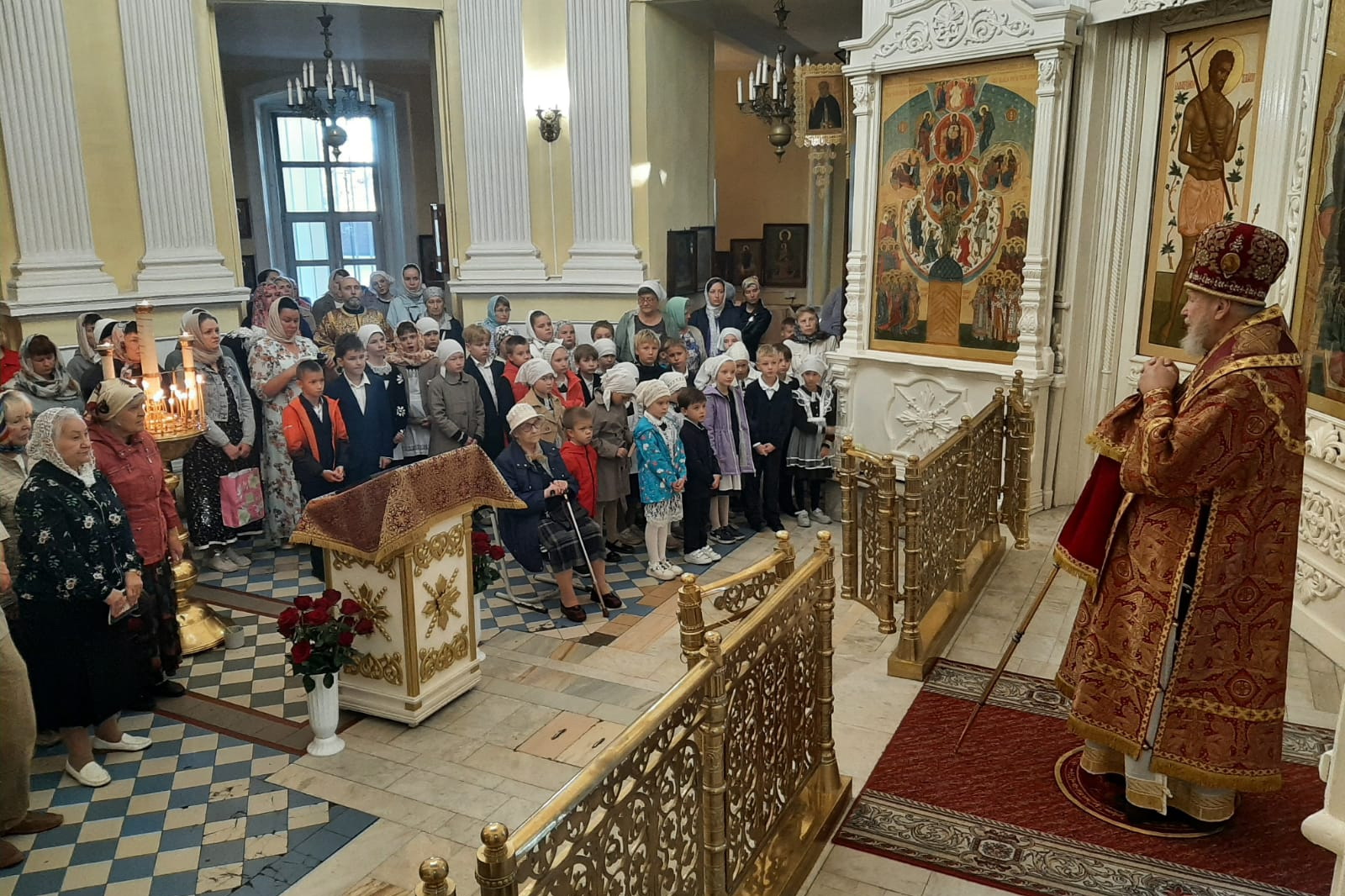 Архиерейское богослужение в Преображенском кафедральном соборе Балашихи