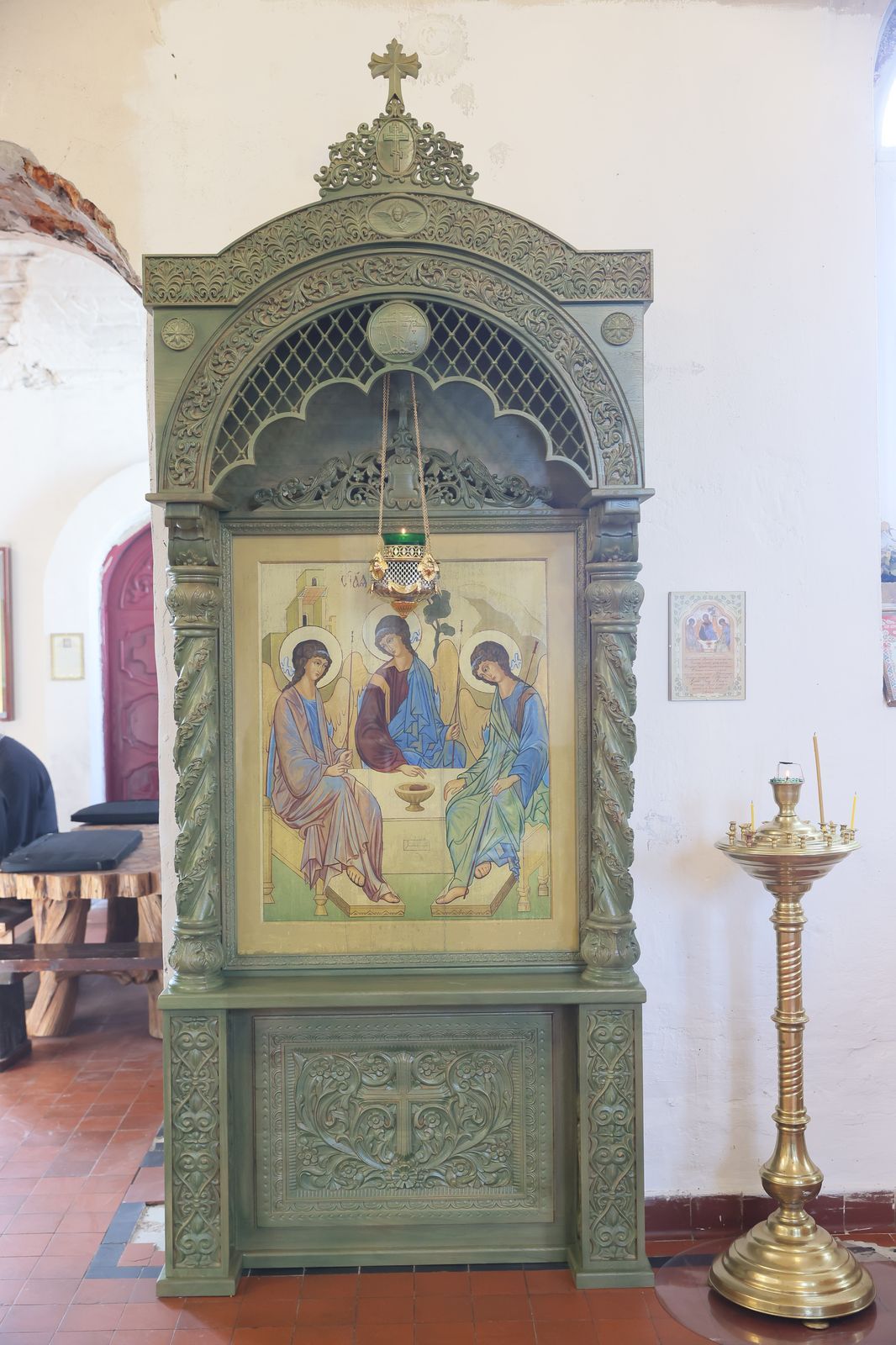 Литургия Преждеосвященных Даров в Троицком храме деревни Аверкиево