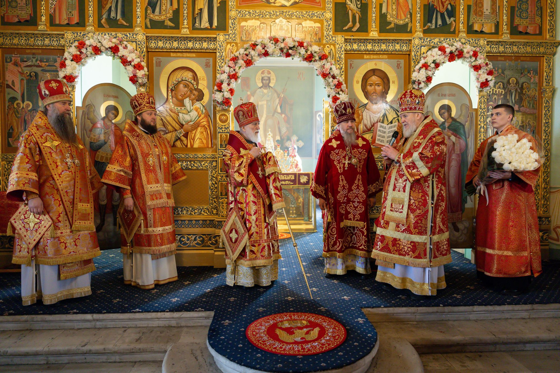 Божественная литургия в Светлый Понедельник в Коломне