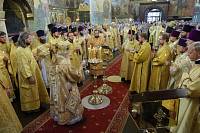 Праздничное богослужение в Успенском соборе Московского Кремля