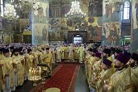 Праздничное богослужение в Успенском соборе Московского Кремля