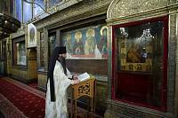 Праздничное богослужение в Успенском соборе Московского Кремля