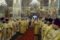 Праздничное богослужение в Успенском соборе Московского Кремля