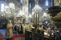 Праздничное богослужение в Успенском соборе Московского Кремля