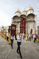 Праздничное богослужение в Успенском соборе Московского Кремля