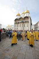 Праздничное богослужение в Успенском соборе Московского Кремля
